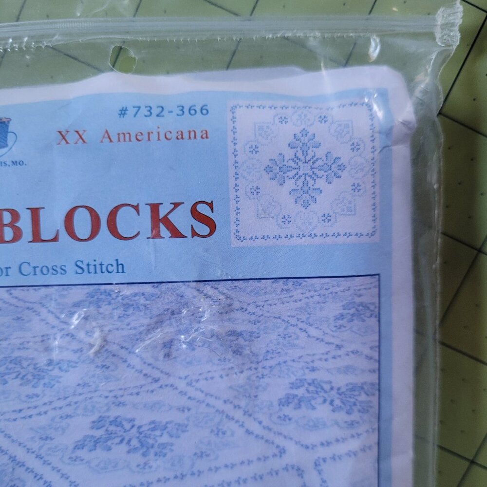 NIP Americana Quilt Blocks Stamped Cross Stitch 16" x 16" - Picture 2 of 4